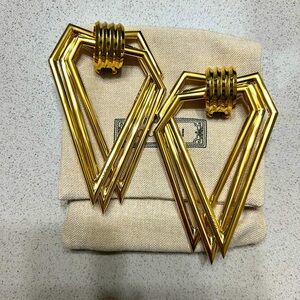 Brand New Gucci Stacked Triangle Clip Earrings